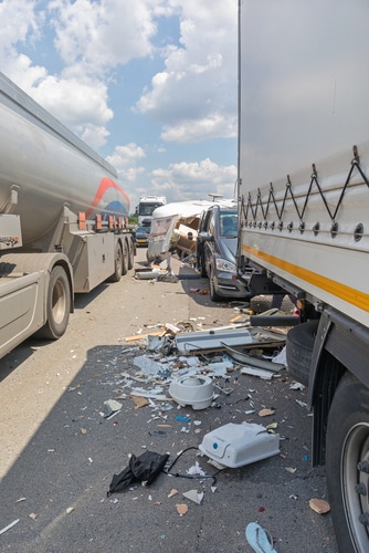 5 Common Causes of 18-Wheeler Accidents in Texas